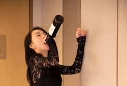 黑丝网袜美少妇summer宝宝慵懒表情真是太迷人了