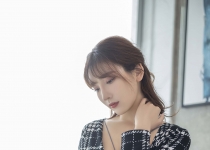 陆萱萱灰色精致内衣搭配黑丝身姿妩媚极具诱惑陆萱萱灰色精致内衣搭配黑丝身姿妩媚极具诱惑