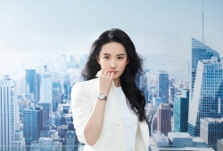 气质女神刘亦菲养眼全白西装酷飒帅气,御姐风美艳动人气质女神刘亦菲养眼全白西装酷飒 ...