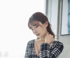 陆萱萱灰色精致内衣搭配黑丝身姿妩媚极具诱惑陆萱萱灰色精致内衣搭配黑丝身姿妩媚极具诱惑